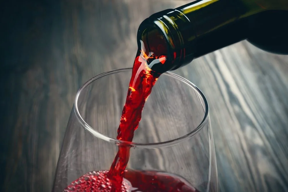 You are currently viewing Få mest ud af vinen – sådan ilter du vin